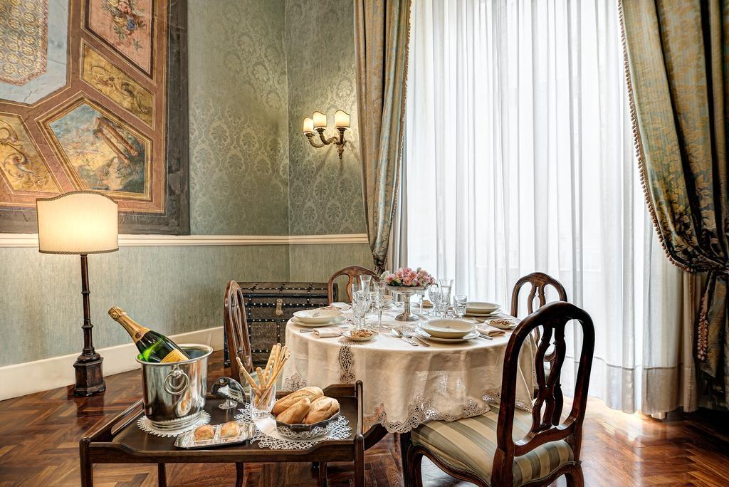 Arthouse Lady Marys Tribunali Luxury Suite Nápoles Exterior foto