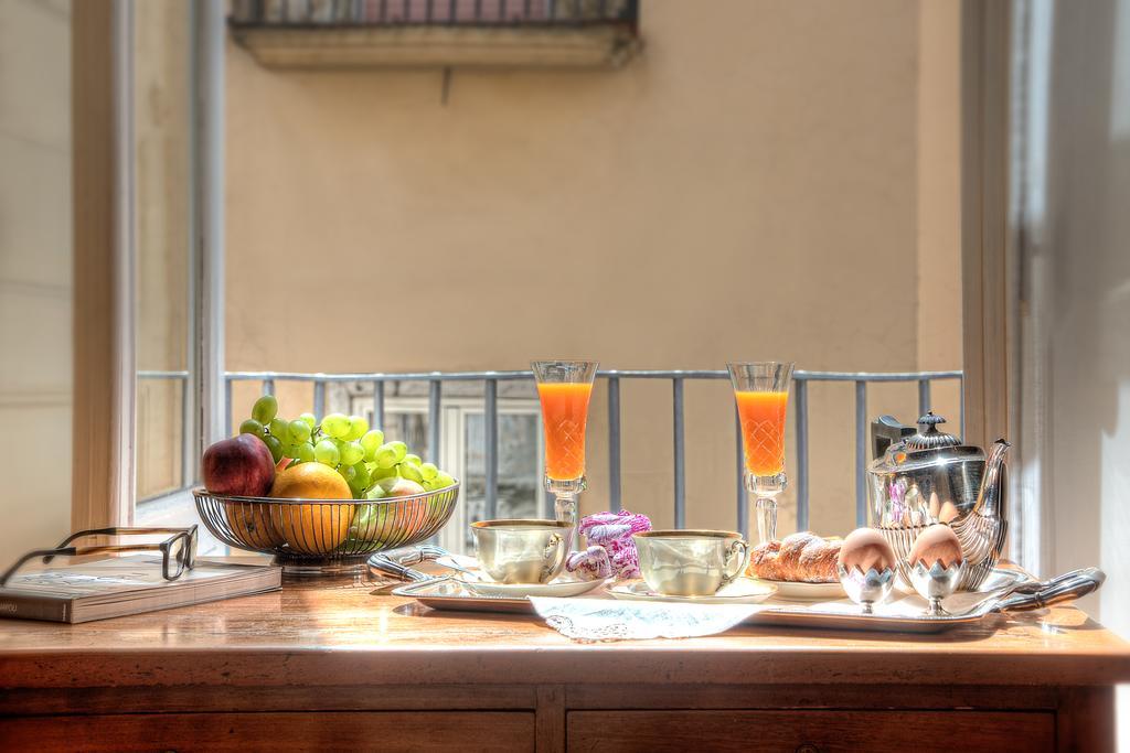 Arthouse Lady Marys Tribunali Luxury Suite Nápoles Exterior foto